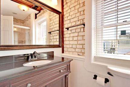 Charleston Elegance - Charleston, South Carolina