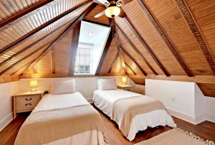 Charleston Elegance - Charleston, South Carolina