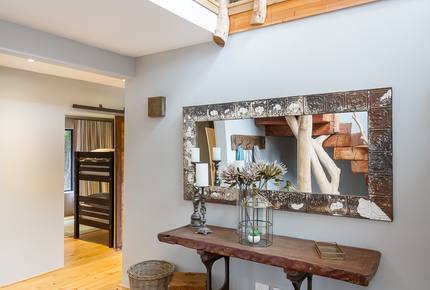 Anastasis Villa - Capetown, South Africa