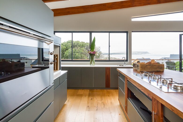 Anastasis Villa - Capetown, South Africa