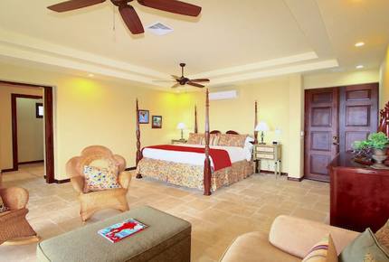 Villa Durazno - Playa Panama, Costa Rica