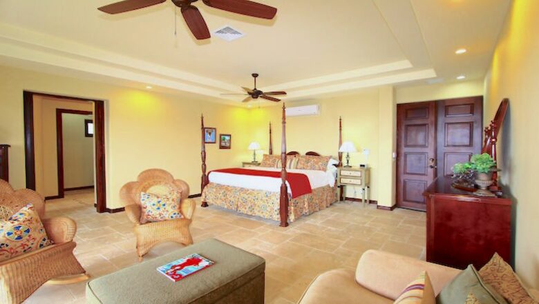 Villa Durazno - Playa Panama, Costa Rica