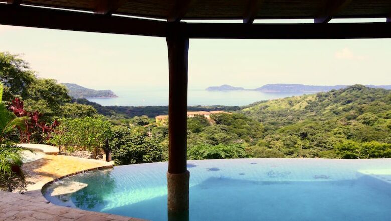 Villa Durazno - Playa Panama, Costa Rica