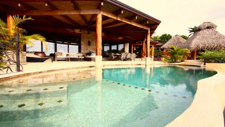 Villa Durazno - Playa Panama, Costa Rica