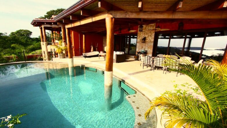 Villa Durazno - Playa Panama, Costa Rica