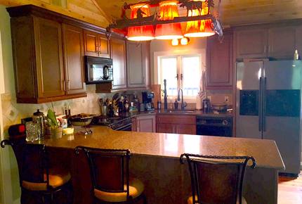 Lake Lanier Cozy Retreat - Quick Drive from Atlanta! - Dawsonville, Georgia