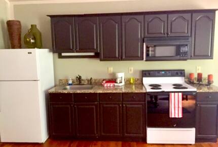 Lake Lanier Cozy Retreat - Quick Drive from Atlanta! - Dawsonville, Georgia