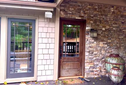 Lake Lanier Cozy Retreat - Quick Drive from Atlanta! - Dawsonville, Georgia