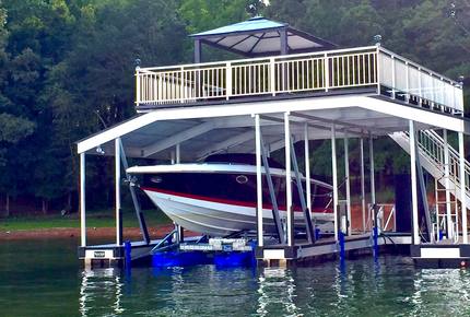 Lake Lanier Cozy Retreat - Quick Drive from Atlanta! - Dawsonville, Georgia