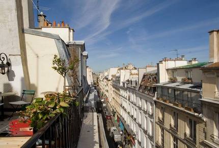 French Luxury in Ile Saint Louis - Paris, France