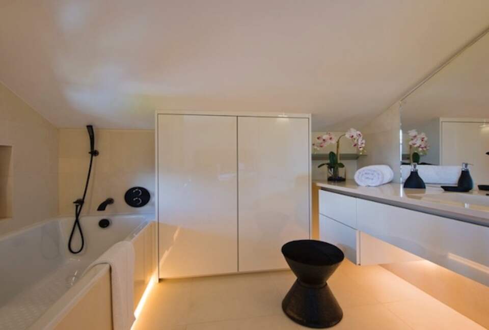 Chalet L'Arole (R) - Chesieres, Switzerland