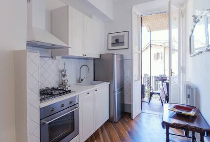 Via della Pelliccia - Rome - Trastevere, Italy