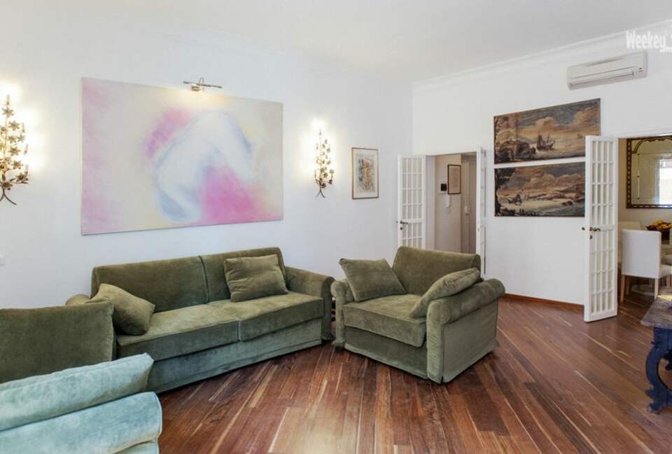 Via della Pelliccia - Rome - Trastevere, Italy