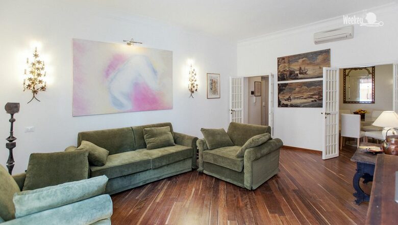 Via della Pelliccia - Rome - Trastevere, Italy