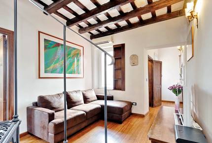 Via Garibaldi - Rome - Trastevere, Italy