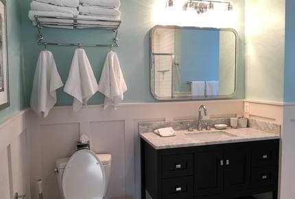 Thompson Court - Rehoboth Beach, Delaware