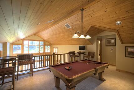 Premium Old Greenwood Home on Jack Nicklaus Golf Course -- Perfect for Ski and Summer! - Truckee, California