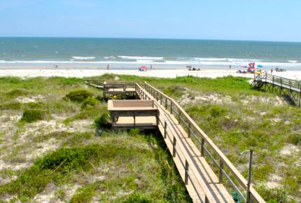 Ocean Front Beach Cottage - North Litchfield, South Carolina