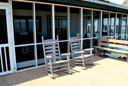 Ocean Front Beach Cottage - North Litchfield, South Carolina