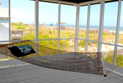 Ocean Front Beach Cottage - North Litchfield, South Carolina