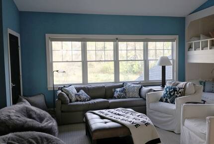 Thompson Court - Rehoboth Beach, Delaware