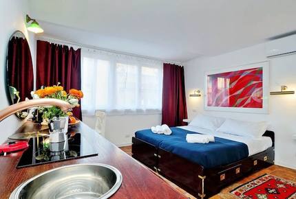 Via de' Ciancaleoni - Rome, Italy