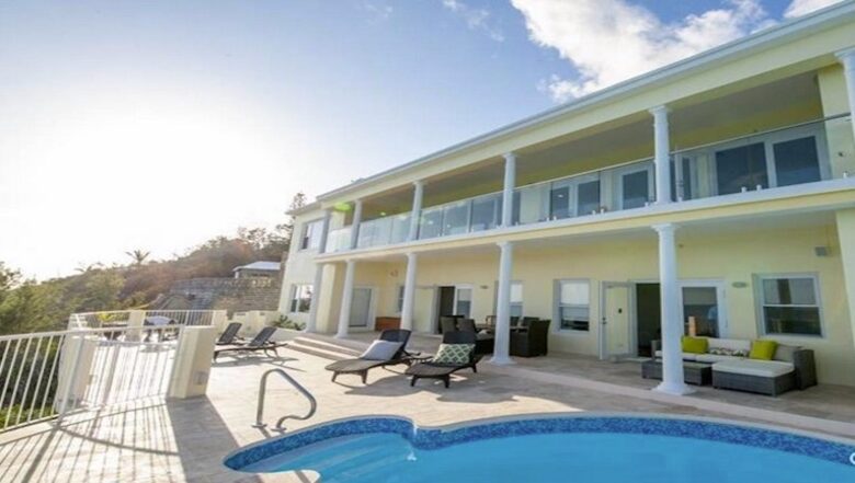 The Cliff - Southampton, Bermuda