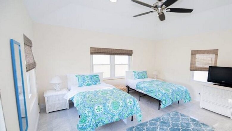 The Cliff - Southampton, Bermuda