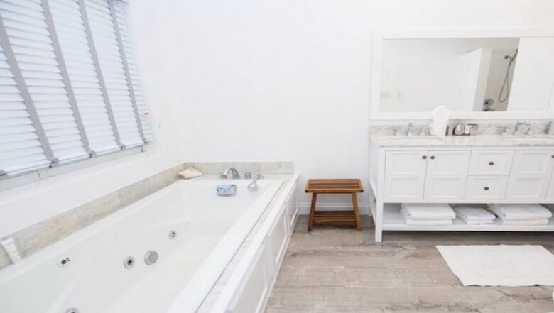 The Cliff - Southampton, Bermuda