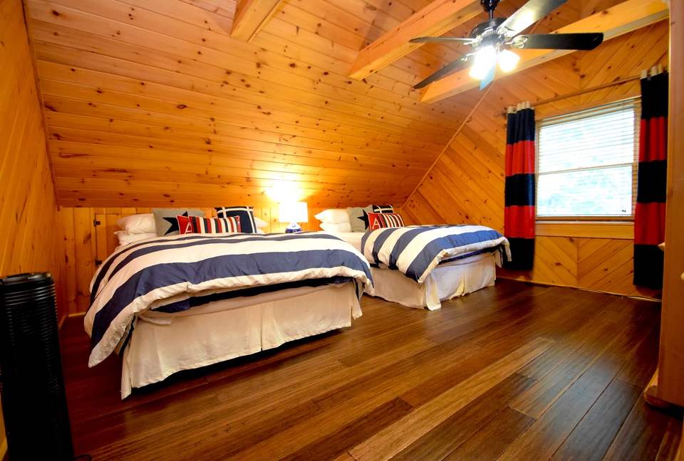 Lake Little Bear Log Home - Webb Lake, Wisconsin