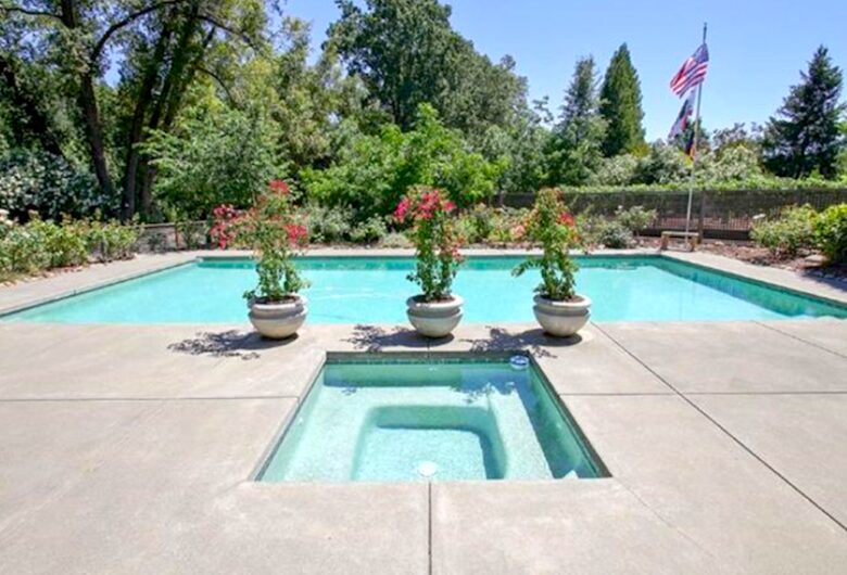 Breathtaking Wine Country Estate - Healdsburg, California