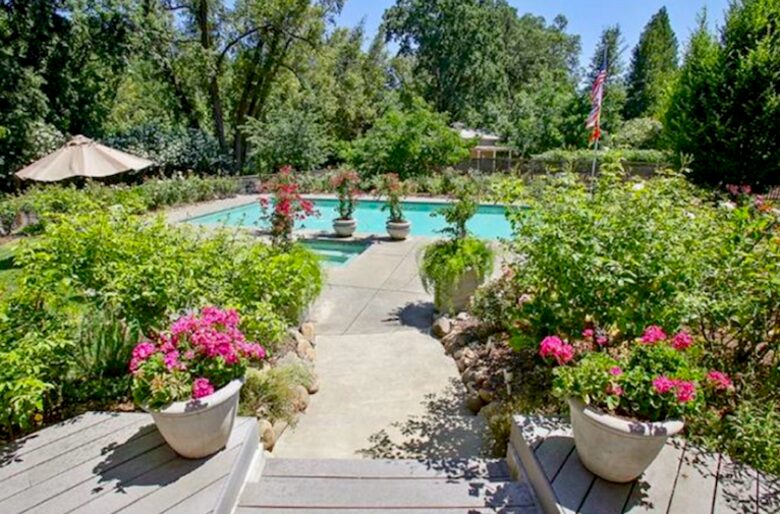 Breathtaking Wine Country Estate - Healdsburg, California