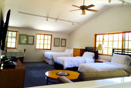 Breathtaking Wine Country Estate - Healdsburg, California