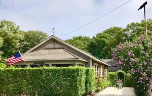 Stunning Nantucket Town Modern Bungalow - Nantucket, Massachusetts