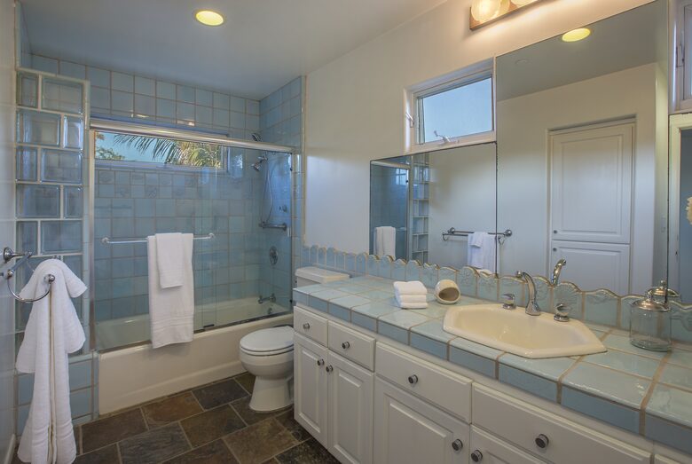 Ventura Luxury Family Beach Villa - Ventura, California