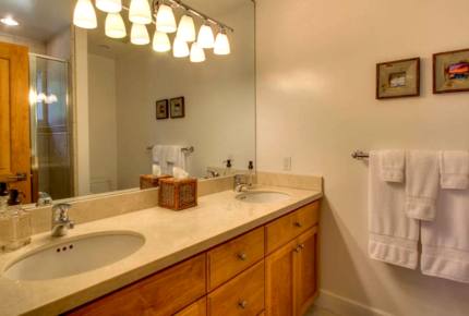 Crystal Bay Getaway - Crystal Bay, Nevada