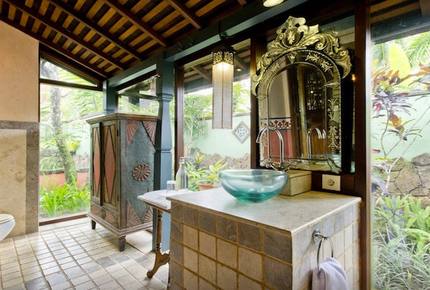 Extraordinary Escape with Head-turning Style - Bali, Indonesia