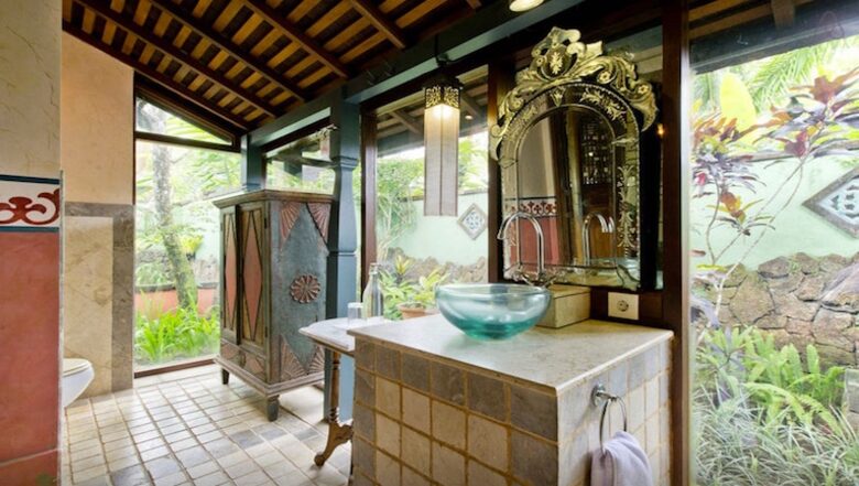 Extraordinary Escape with Head-turning Style - Bali, Indonesia