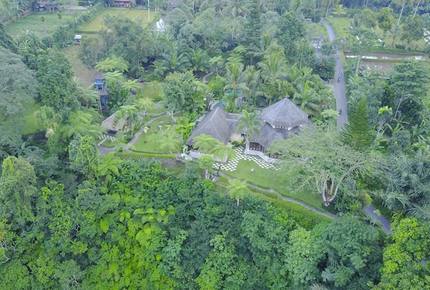 Extraordinary Escape with Head-turning Style - Bali, Indonesia