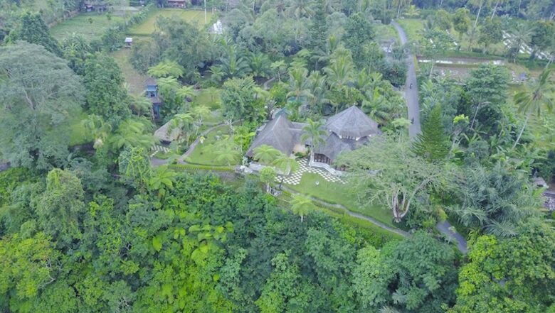 Extraordinary Escape with Head-turning Style - Bali, Indonesia