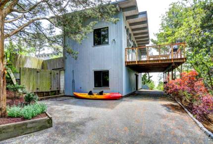 Aqua Paradise - Southampton, New York