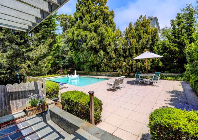 Aqua Paradise - Southampton, New York