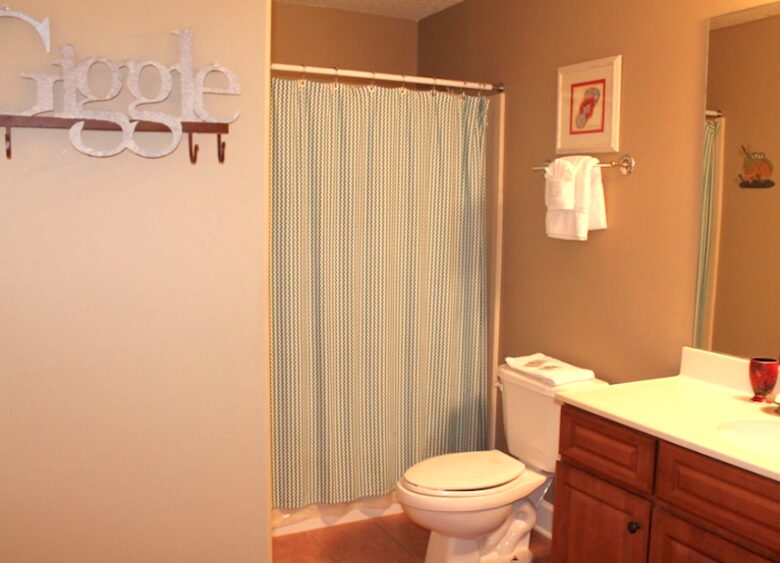 Panama City Beach Oceanfront Upper Floor Condo - Panama City Beach, Florida