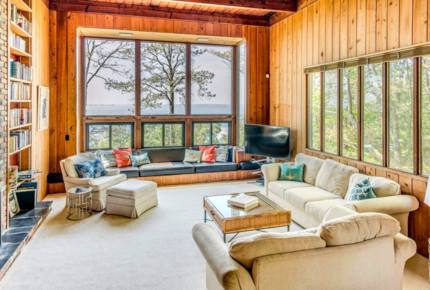 Aqua Paradise - Southampton, New York