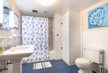 Aqua Paradise - Southampton, New York