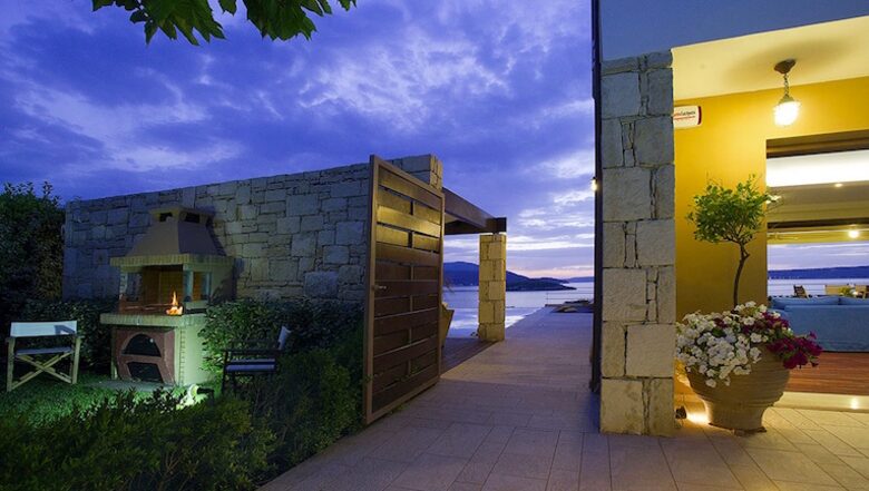 Villa Anemos exclusive location in West Crete breathtaking views - Almirida - Crete, Greece