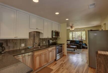 Quartz Cabin - Prescott, Arizona