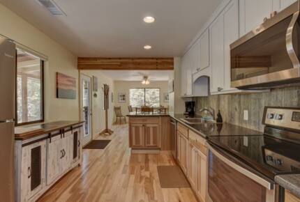 Quartz Cabin - Prescott, Arizona