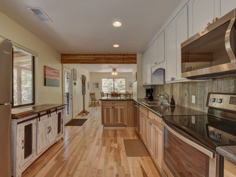 Quartz Cabin - Prescott, Arizona