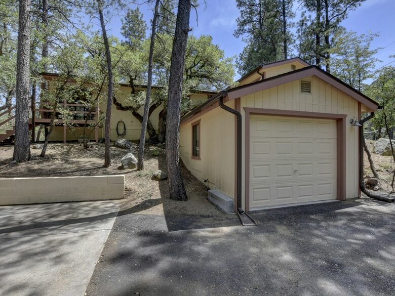 Quartz Cabin - Prescott, Arizona